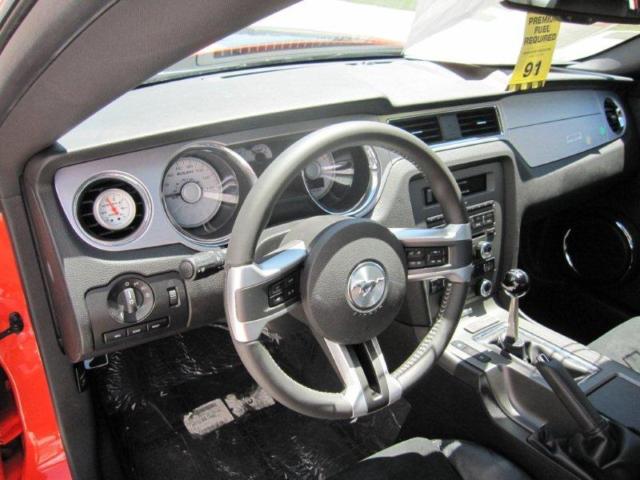 Dash 2010 Mustang Roush Barrett Jackson Coupe