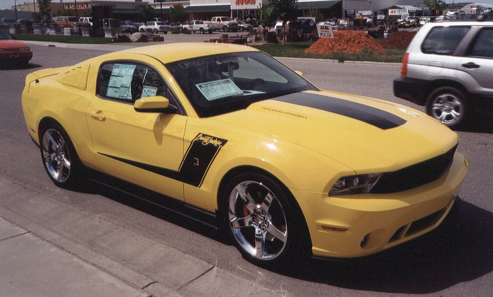 Yellow Jacket 2010 Mustang Roush Barrett Jackson