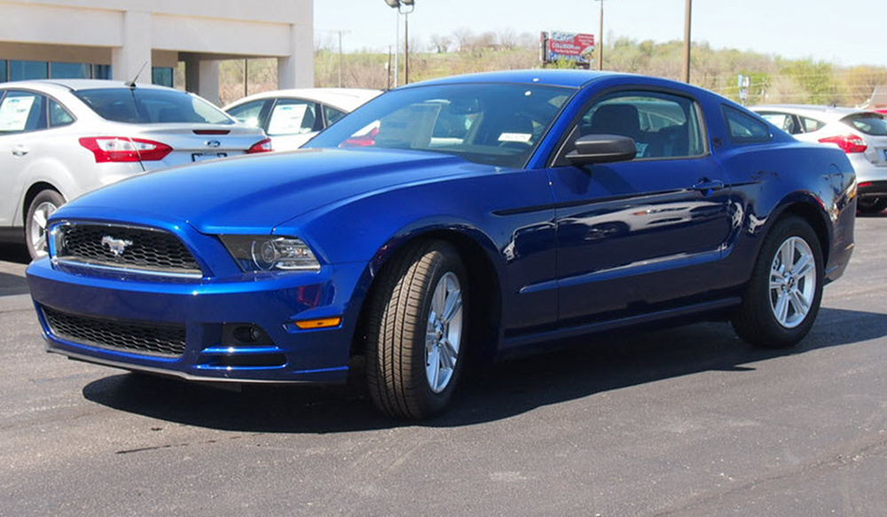 Deep Impact Blue 2014 Mustang V6 coupe