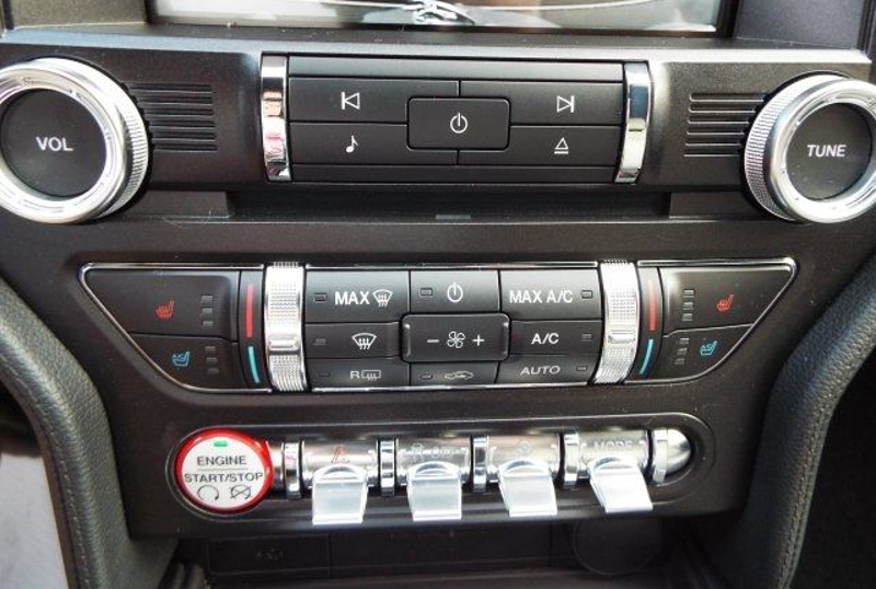 dual-zone electronic automatic temperature control
