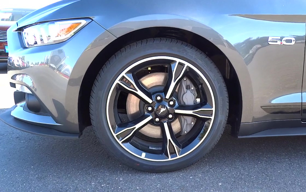 19 inch Ebony Black-Painted aluminum wheels